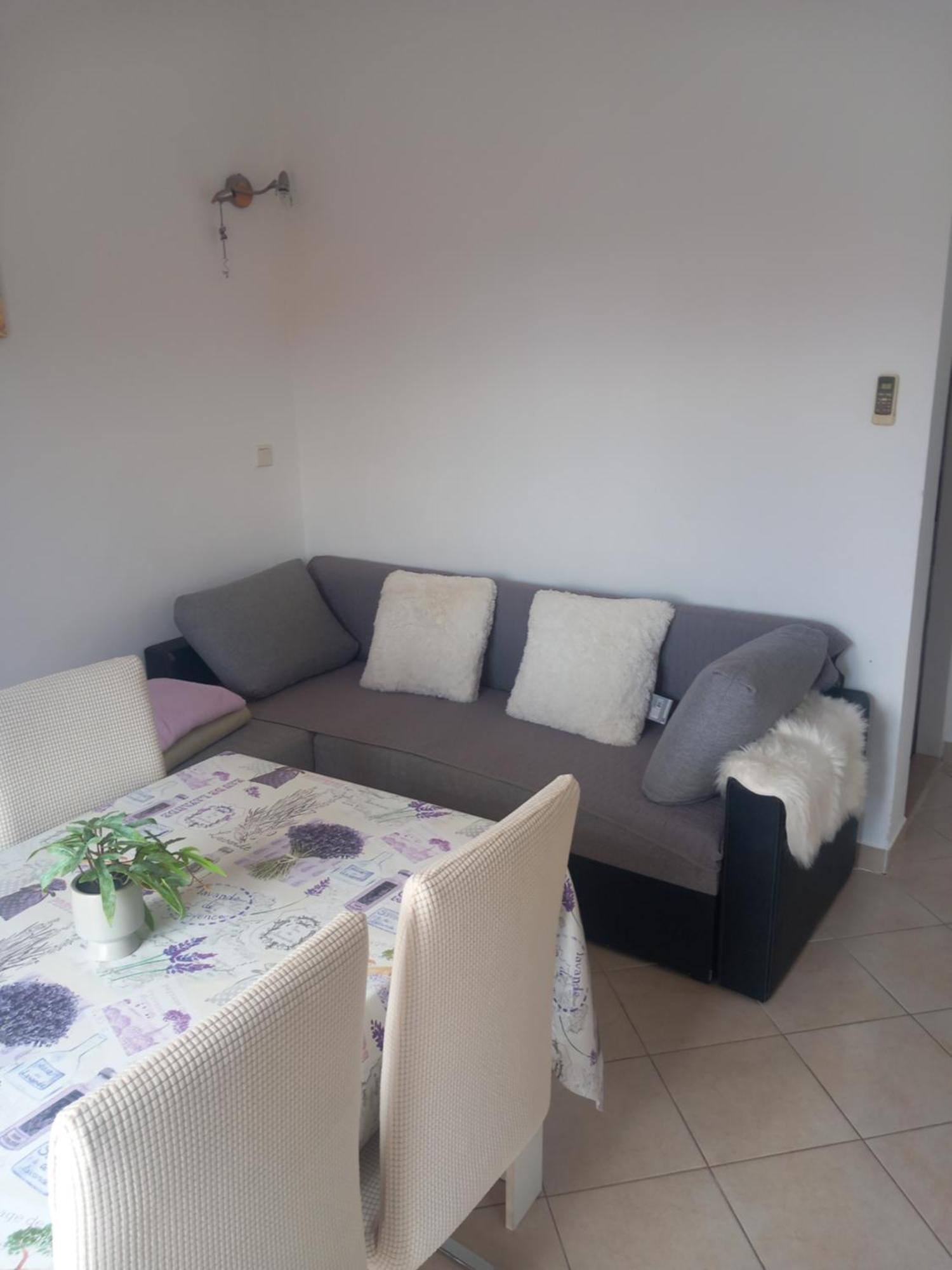 Apartmani Goga Biograd Na Moru Exterior photo